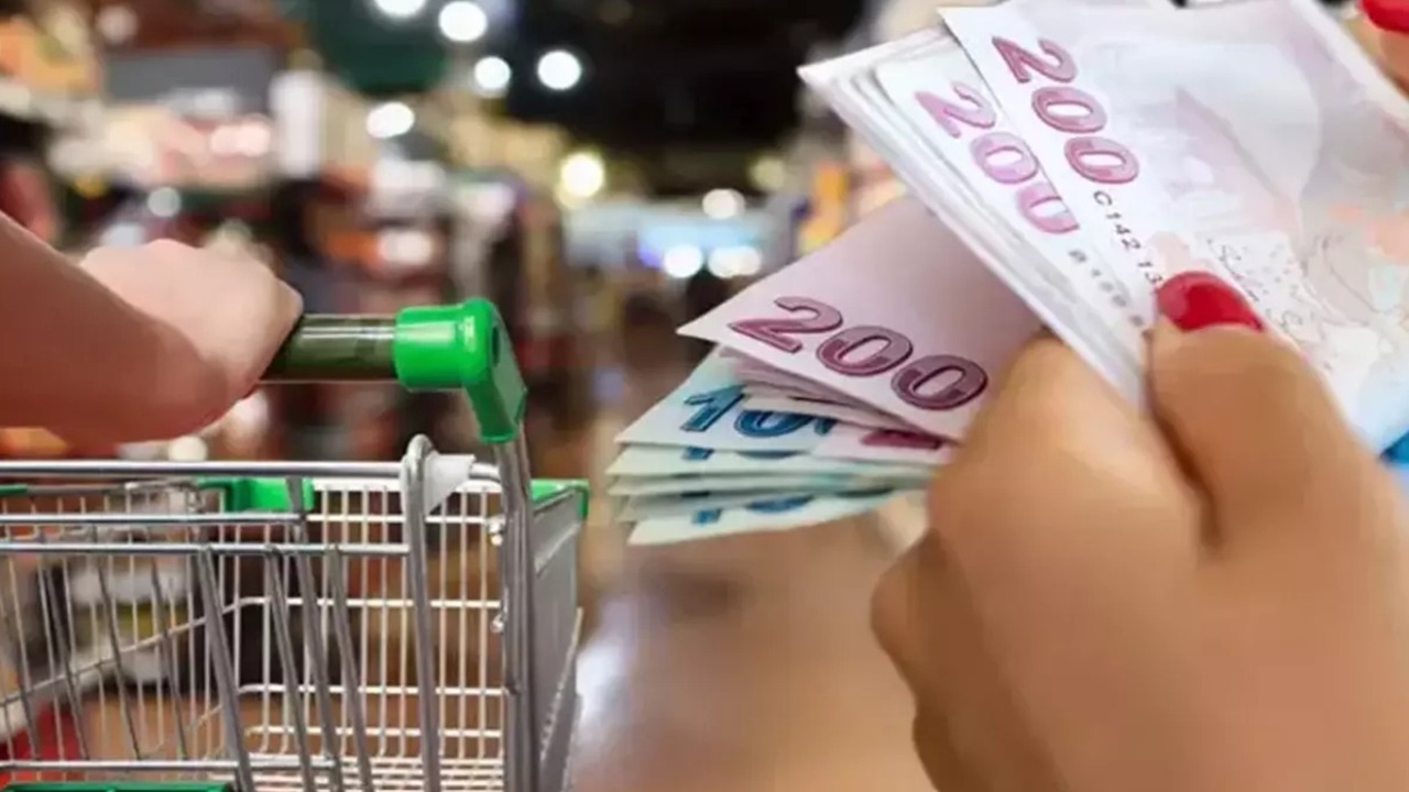 Mutfaklarda Ramazan Bayramı Erken Başladı: Ticaret Bakanlığı Duyurdu, Fiyatlar Tek Tek Sabitlendi!