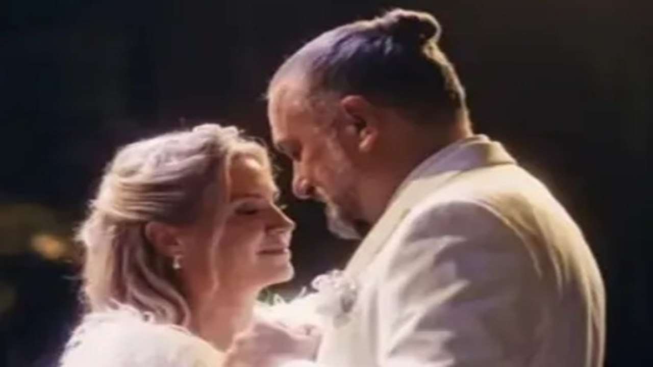 Volkan Konak’ın Eşinden Yürek Burkan Paylaşım: “Yarım Kaldık…”